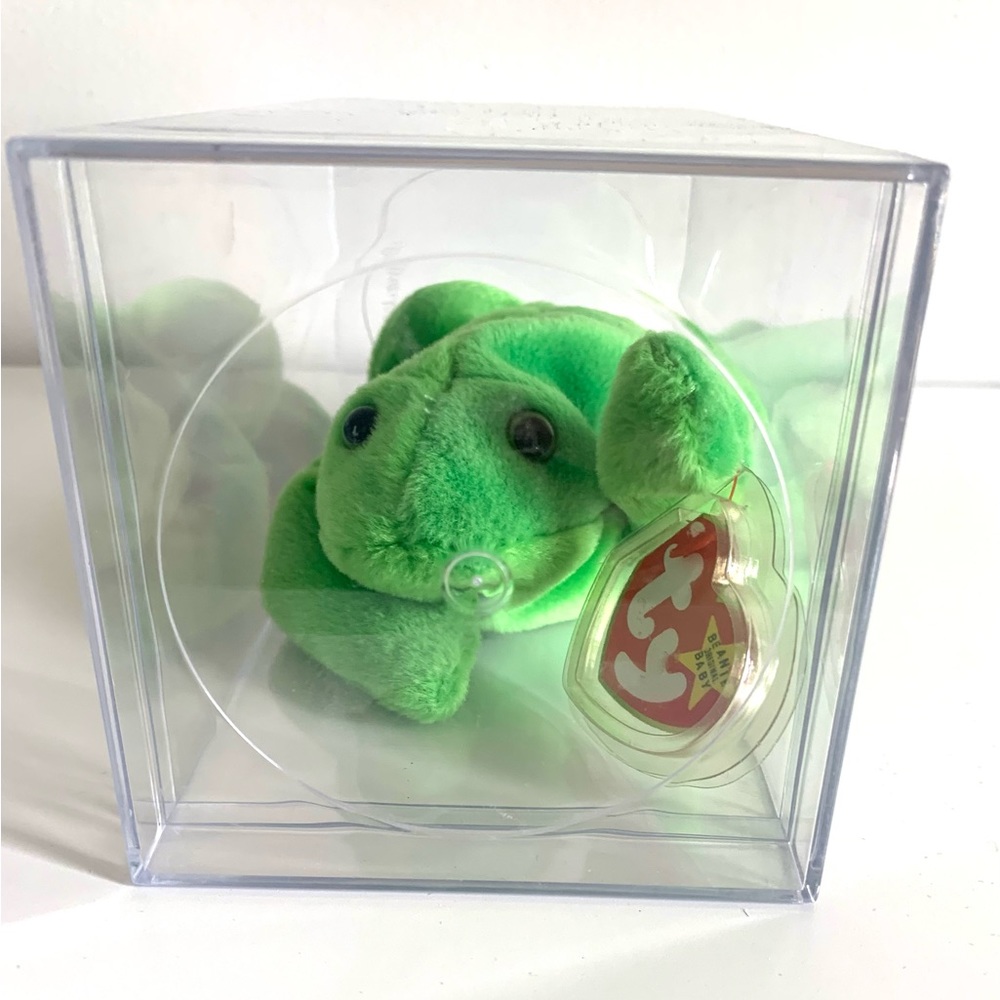 Ty Beanie Babies “Legs” the frog